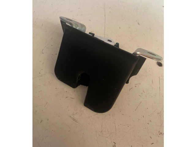Замок багажника 080922161803    Volkswagen Polo VI 2017 -  года