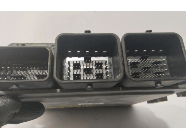 Блок управления двигателем ECU 9677243580   Peugeot  508 RXH  2011 - 2018 года