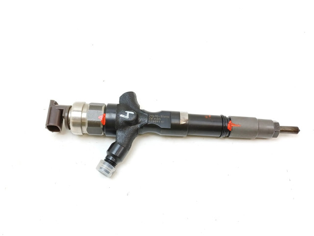 Форсунка 2367030400    Toyota Hilux (AN10, AN20, AN30) для дизельного двигателя  3