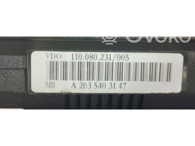 Přístrojová deska  Mercedes-Benz C W203 2001 A2035403147  