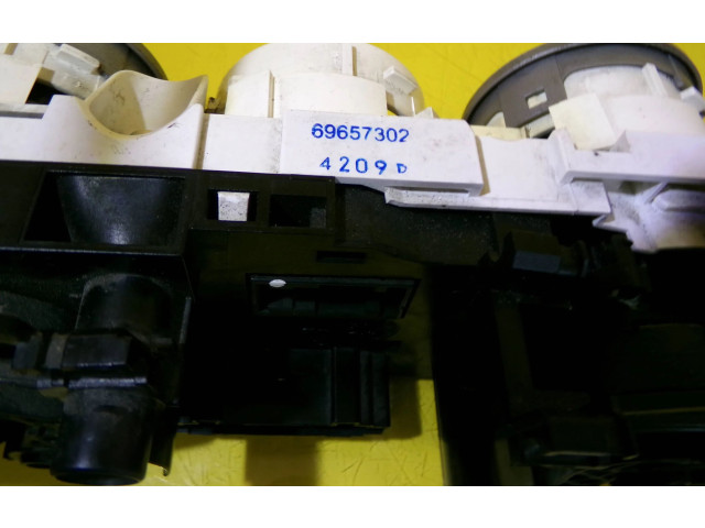 Блок управления климат-контролем 69657032, 69657304   Smart ForFour I