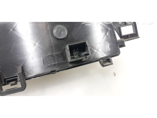 Блок управления климат-контролем 98081722ZD   Toyota Proace
