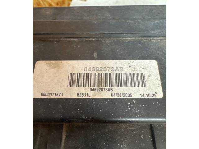 Блок предохранителей 04692073AB, 000007167A   Jeep Grand Cherokee    