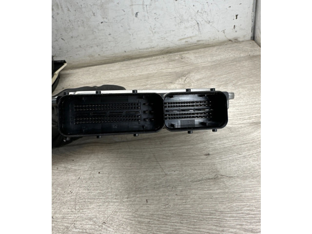Блок управления двигателя 1860A654, 1039S11663   Mitsubishi Grandis