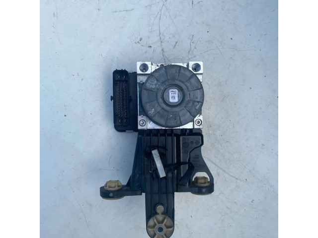 Jednotka ABS 6899240, 10062739481   BMW 3 G20 G21 2020
