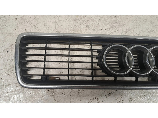 Передняя решётка Audi 80 90 S2 B4 1991-1996 года 8G0853651C      