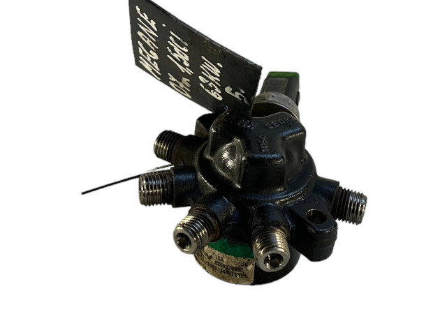 Vstřikovací lišta 8200379933, 11650210   Renault Megane II     