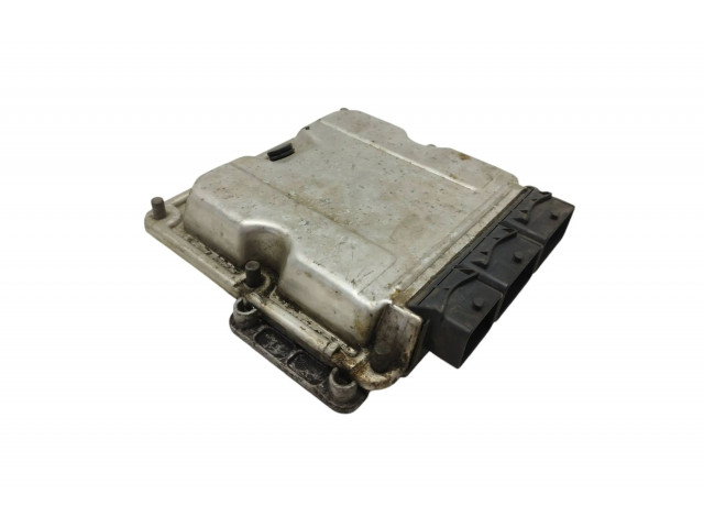 Блок управления двигателя 8200211711, 8200085386   Renault Vel Satis