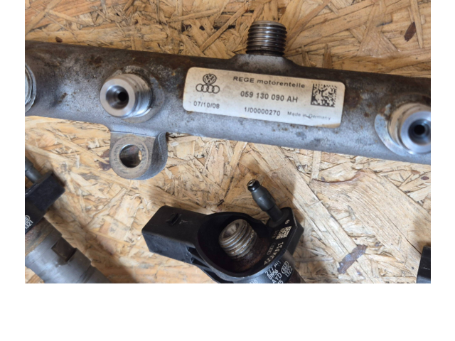 Vstřikovač 059130277AR, 059130090AH   Audi Q7 4L    Ccwa  