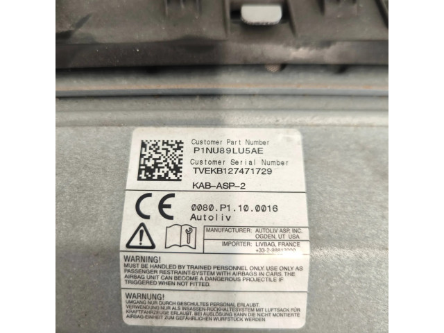 Подушка безопасности для колен P1NU89LU5AE   Jeep Grand Cherokee