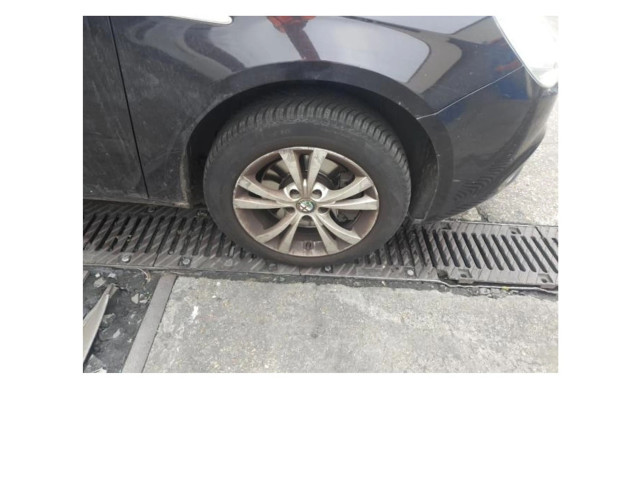 Zpětné zrcátko  Alfa Romeo Giulietta 2010  156119786  