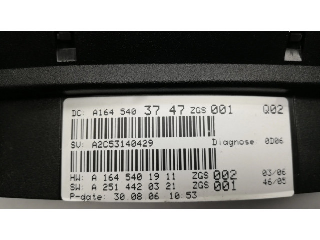 Přístrojová deska  Mercedes-Benz GL X164 2006 A1645403747, A1645401911  
