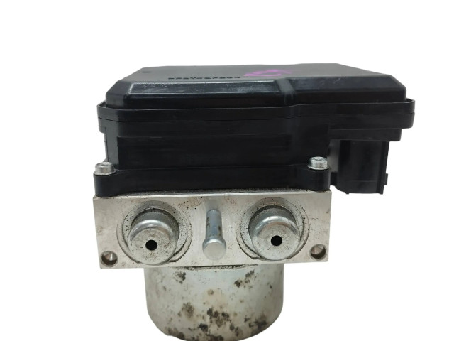 Блок АБС 476604NA0A, 4213H089   Nissan  Leaf I (ZE0)  2010-2017 года