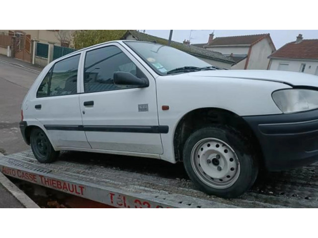 Замок капота 793445   Peugeot 106