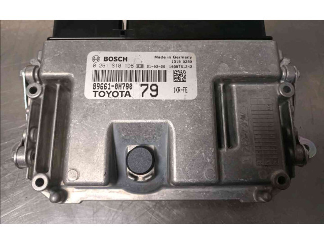 Řídící jednotka B001183680   Peugeot 108 2021
