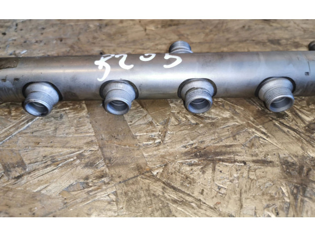 Vstřikovací lišta A6540780049, 17095728   Mercedes-Benz E W213    654 