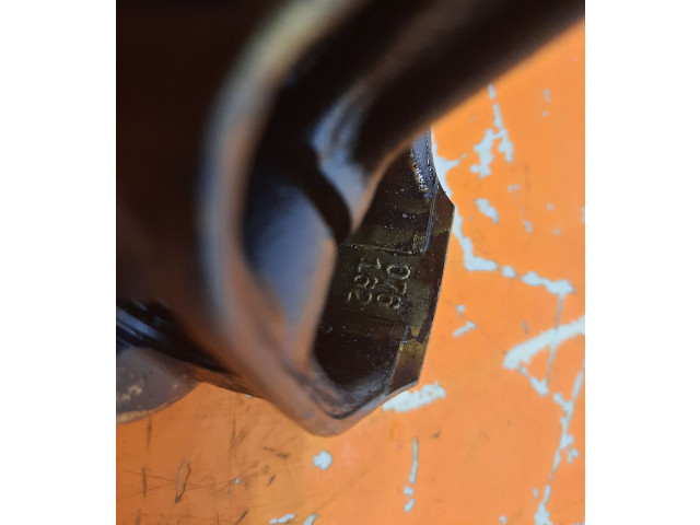  Поршень  076162, 076162  Volkswagen Fox  