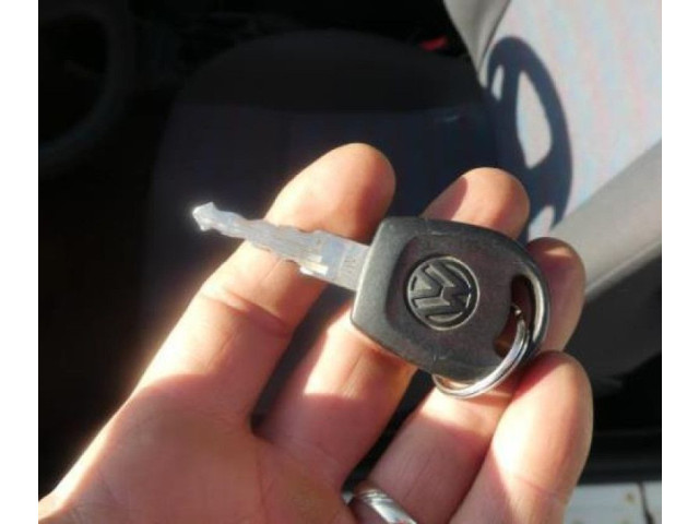 Блок АБС    Volkswagen  Polo III 6N 6N2 6NF  1995 - 2001 года
