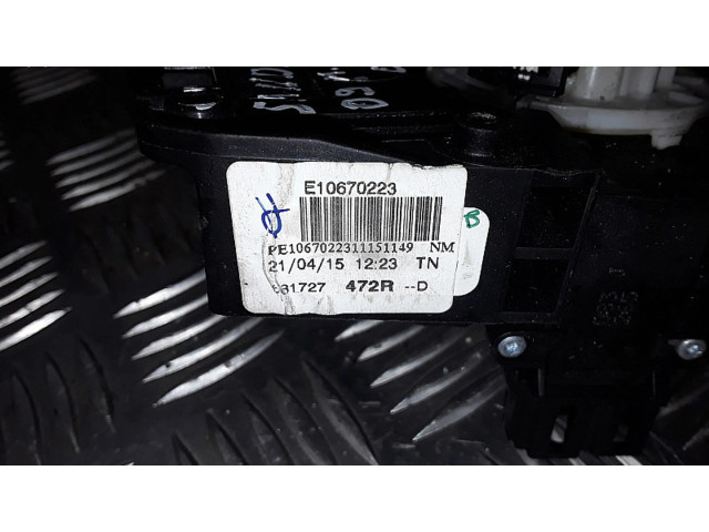 Подрулевой шлейф SRS E10670223   Renault Sandero II