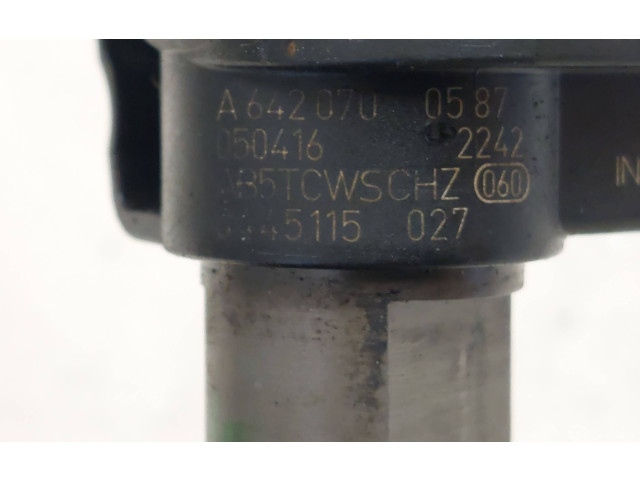 Форсунка A6420700587, 0445115027    Mercedes-Benz R W251   