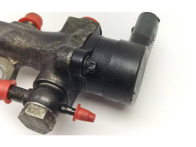 Vstřikovací lišta A6110700095, BOSCH   Mercedes-Benz C W203     