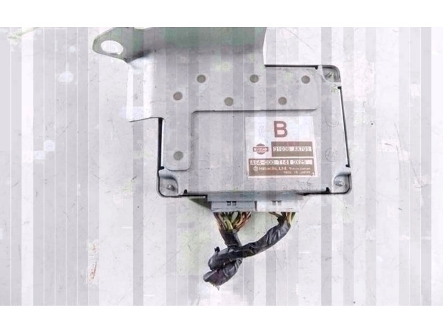 Блок управления коробкой передач 31036AX701   Nissan Micra
