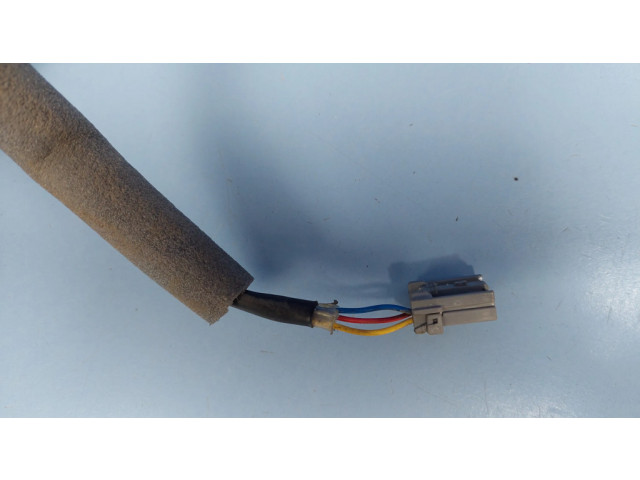 Zpětné zrcátko pravé Nissan Almera Tino 2001  96302BU23A, E11015541  