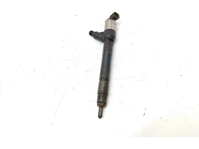 Vstřikovač 55570012   Opel Zafira C    B16DTH_LVL 