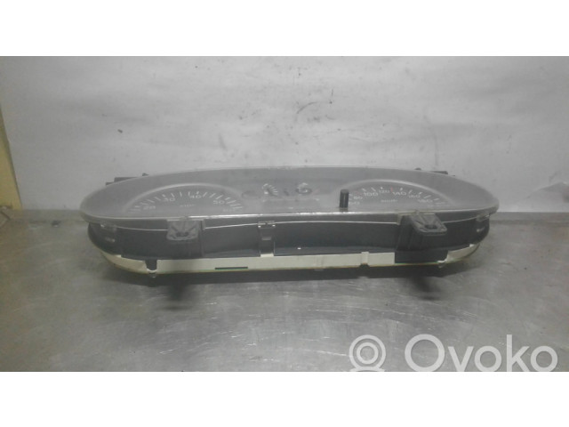 Панель приборов P8200059776, NS0805994R   Renault Clio II       