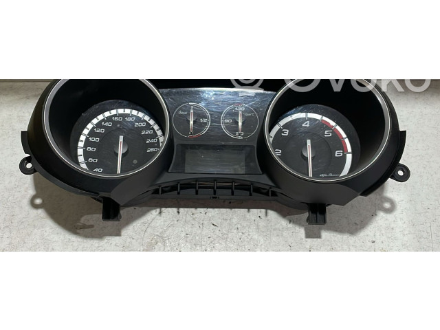 Přístrojová deska  Alfa Romeo Giulietta 2011   