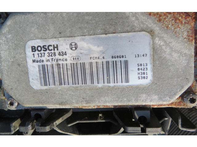Vstřikovací lišta 1137328434   Volvo XC60     