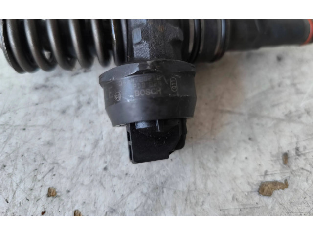 Vstřikovač 0414720210, 07Z130073F   Volkswagen Multivan T5     
