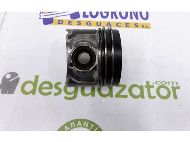 Píst 059107065BJ, 059107065FN   Audi A6 S6 C6 4F    BMK 
