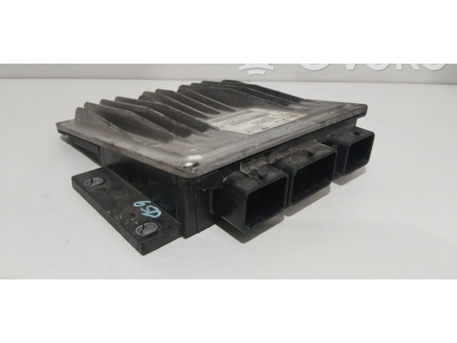 Блок управления двигателя 8200399038   Renault Megane II