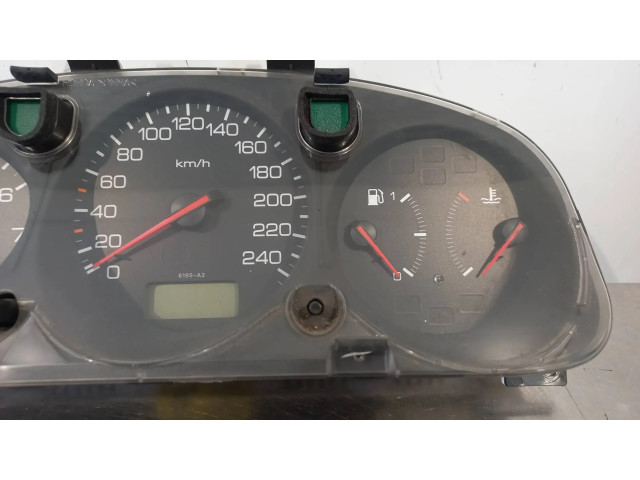 Přístrojová deska  Honda Accord 1999 HR0251109  