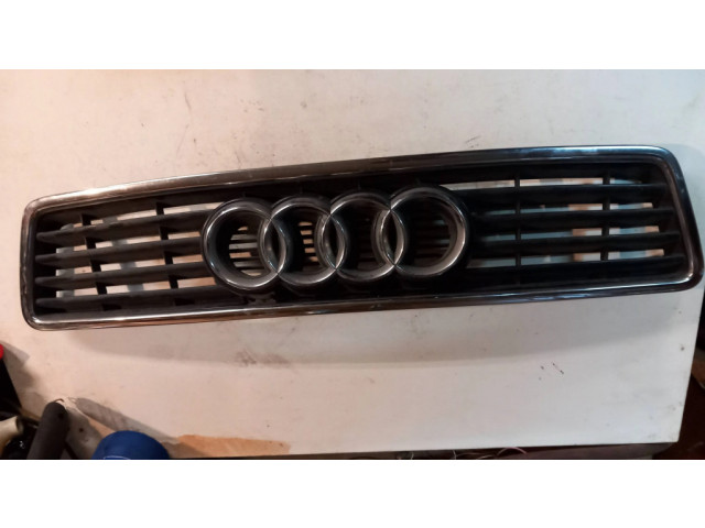 Передняя решётка Audi A6 S6 C5 4B 1997-2005 года 4B0853654A      