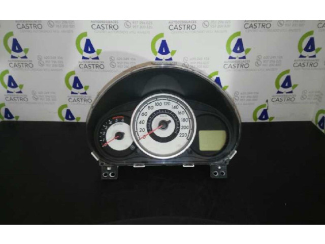 Přístrojová deska  Mazda 2 2003 A0DF76C  