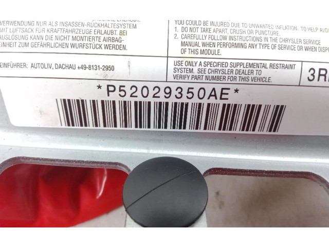 Боковая подушка безопасности P52029350AE   Fiat Freemont
