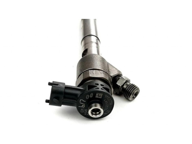Vstřikovač 0445110589, 0445110588   KIA Sportage  pro naftový motor 1.7  
