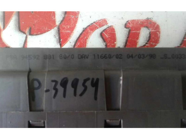 Zpětné zrcátko  Peugeot 406   9459288180  