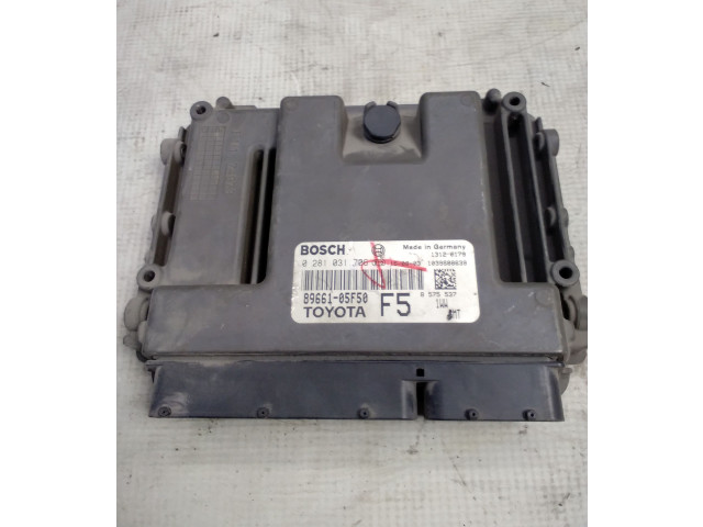 Řídící jednotka 8966105F50, 0281031706   Toyota Avensis T270 2016