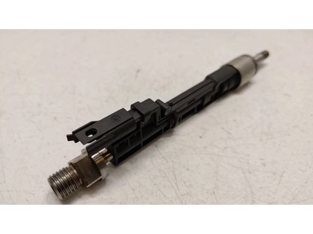 Vstřikovač 13647639994   BMW X3 F25  pro benzínový motor 2.8 N20B20A 2,8xi