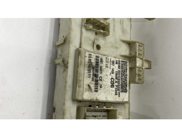   Pojistková skříňka 5M01568, 050310   Ford Focus 2005