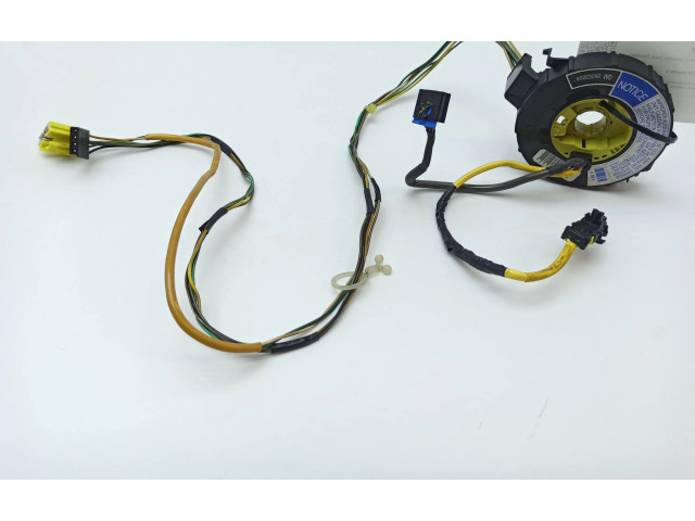 Подрулевой шлейф SRS 26053004   Cadillac STS Seville