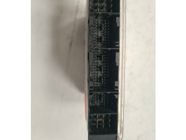 Řídící jednotka 5WK90015, DMEMS43   BMW X5 E53 2000