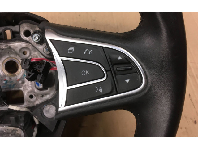Volant Renault Megane IV 2019 484005825R, 627454300A  