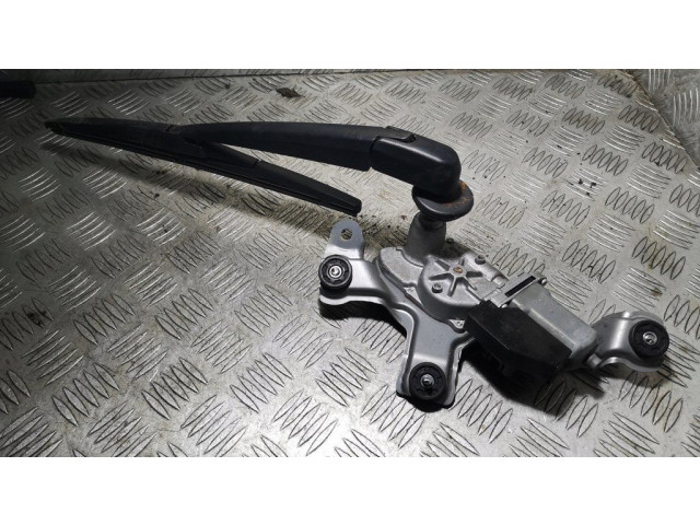 Моторчик заднего дворника 8513005060    Toyota Avensis T270