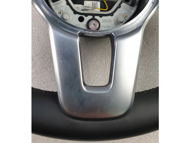 Volant Mercedes-Benz E W213 2016 A0040053699  