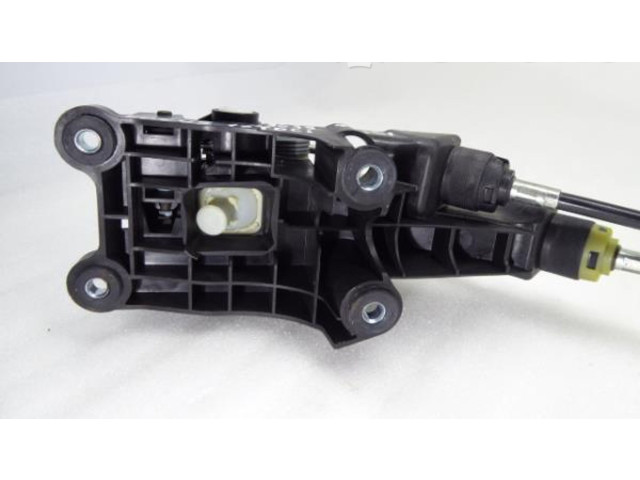 Шатун  BV6R-7E395-GC, BV6R7E395GC    Ford Focus  