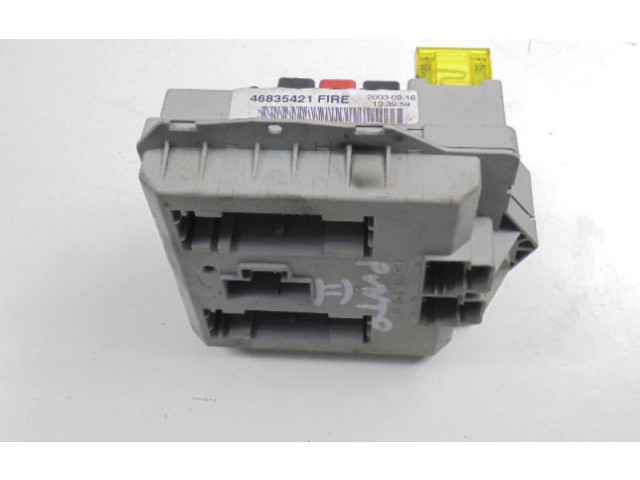 Блок предохранителей  46835421, 46835421   Fiat Punto (188)    